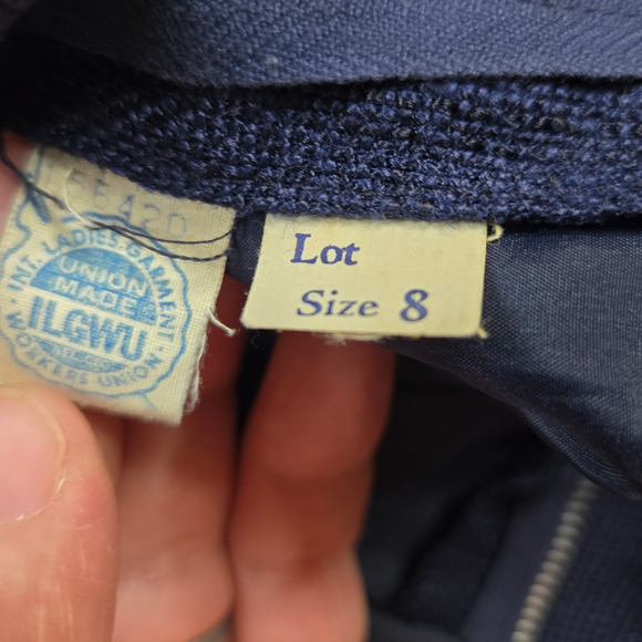 1950s Vintage Adele Simpson Navy Tweed Cape Dress – Union Made Size 6 USA - Picture 12 of 16